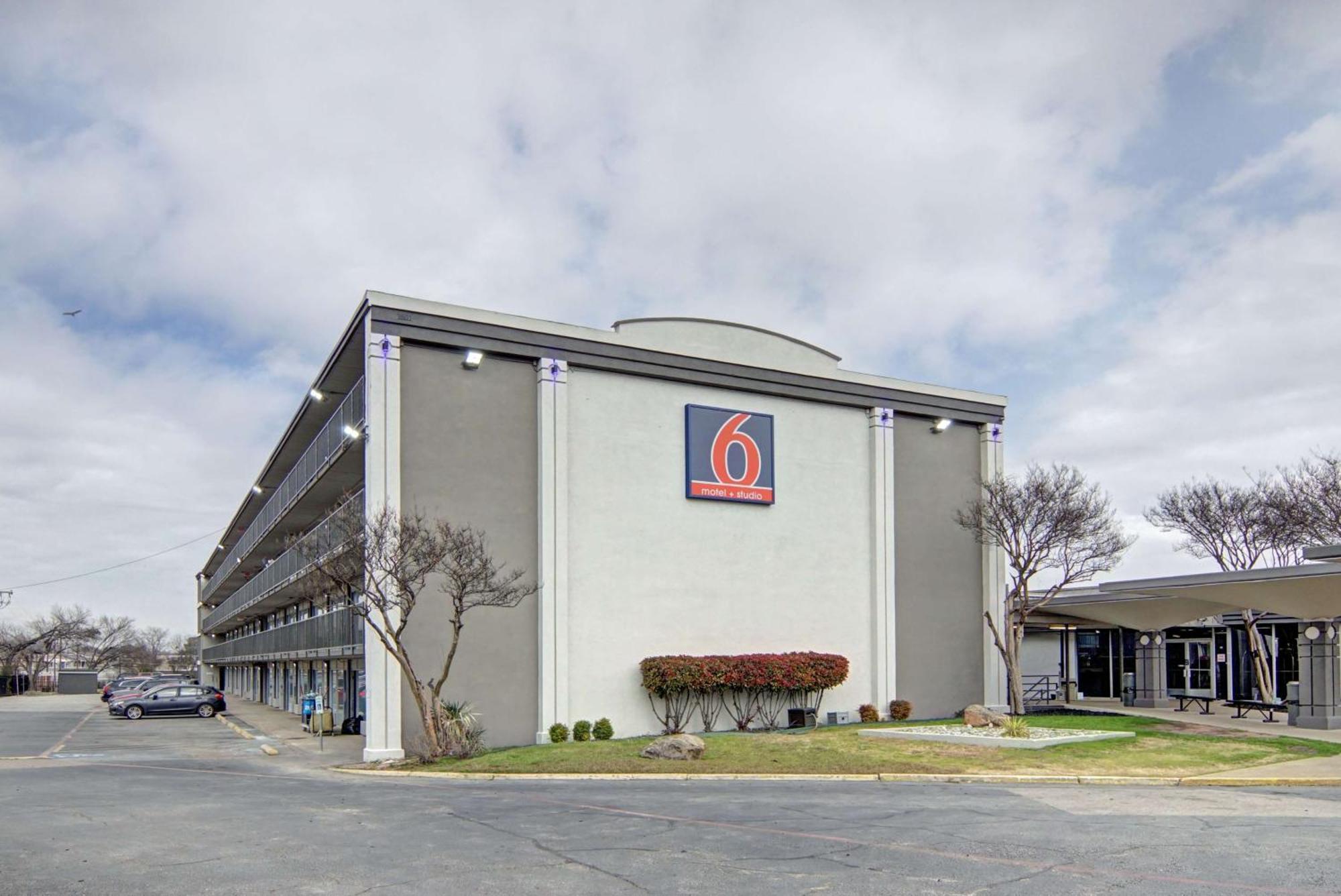 Studio 6 Mesquite, Tx Town East Dış mekan fotoğraf